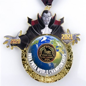 Untalan sárgaréz lágy zománc színű fémtérkép Jigsaw kombinált érmek